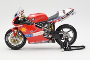 Ducati 998R WSB #1 T. Bayliss Ducati Infostrada 2002 Minichamps 1:12 122021201 Метал