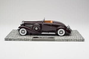 Duesenberg SJN Convertible Coupe Бордо Minichamps 1:18 107150331 Метал — снимка 3 от 6