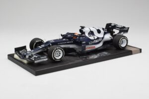 AlphaTauri AT02 #22 Y. Tsunoda Bahrain GP 2021 Minichamps 1:18 117210122 Метал — снимка 2 от 6