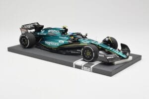 Aston Martin AMR23 #14 F. Alonso 3rd Place Saudi Arabian GP 2023 Minichamps 1:18 117230214 Метал — снимка 4 от 7