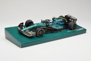Aston Martin AMR22 #5 S. Vettel Last Race Abu Dhabi GP 2022 Minichamps 1:18 147222205 Смола — снимка 2 от 7