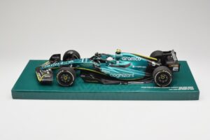 Aston Martin AMR22 #5 S. Vettel Last Race Abu Dhabi GP 2022 Minichamps 1:18 147222205 Смола