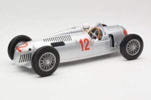 Auto Union Type C #12 H. Stuck Hungarian GP Budapest 1936 Minichamps 1:18 155361012 Метал — снимка 2 от 6