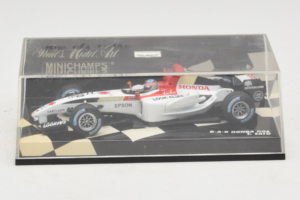BAR 006 Honda #10 T. Sato BAR Honda F1 Team 2004 Minichamps 1:43 400040010 Метал — снимка 4 от 5