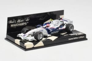 BMW Sauber F1.08 #4 R. Kubica Showcar 2008 Minichamps 1:43 400080084 Метал — снимка 2 от 5