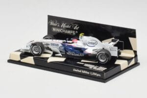 BMW Sauber F1.08 #4 R. Kubica Showcar 2008 Minichamps 1:43 400080084 Метал — снимка 3 от 5