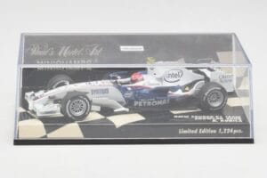 BMW Sauber F1.08 #4 R. Kubica Showcar 2008 Minichamps 1:43 400080084 Метал — снимка 5 от 5