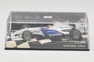 BMW Sauber F1.09 #4 R. Kubica Showcar 2009 Minichamps 1:43 400090075 Метал — снимка 5 от 5