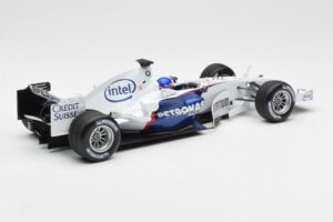 BMW Sauber F1.06 #17 J. Villeneuve F1 2006 Minichamps 1:18 100060017 Метал — снимка 2 от 6