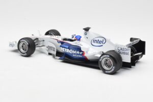 BMW Sauber F1.06 #17 J. Villeneuve F1 2006 Minichamps 1:18 100060017 Метал — снимка 5 от 6
