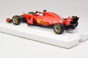 Ferrari SF71-H #5 S. Vettel Australian GP Winner 2018 BBR 1:18 BBR181805 Метал — снимка 5 от 7