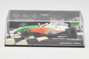 Force India Mercedes VJM02 #21 G. Fisichella Showcar 2009 Minichamps 1:43 400090091 Метал — снимка 5 от 5