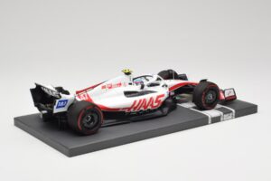 Haas VF-22 #47 M. Schumacher British GP 2022 Minichamps 1:18 117221047 Смола — снимка 3 от 7