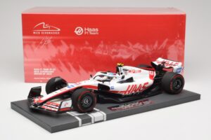 Haas VF-22 #47 M. Schumacher British GP 2022 Minichamps 1:18 117221047 Смола — снимка 7 от 7