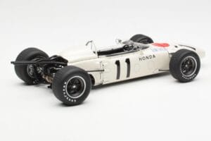Honda RA272 #11 R. Ginther Mexican Grand Prix 1965 AUTOart 1:18 86597 Метал — снимка 3 от 8