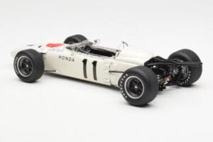 Honda RA272 #11 R. Ginther Mexican Grand Prix 1965 AUTOart 1:18 86597 Метал — снимка 7 от 8