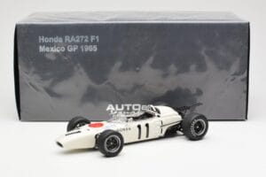 Honda RA272 #11 R. Ginther Mexican Grand Prix 1965 AUTOart 1:18 86597 Метал — снимка 8 от 8
