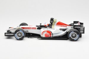 Honda RA106 Honda Racing Team J. Button F1 Showcar 2006 Minichamps 1:18 BUTTON001 Метал — снимка 3 от 6