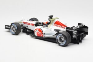 Honda RA106 Honda Racing Team J. Button F1 Showcar 2006 Minichamps 1:18 BUTTON001 Метал — снимка 5 от 6