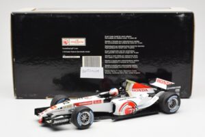 Honda RA106 Honda Racing Team J. Button F1 Showcar 2006 Minichamps 1:18 BUTTON001 Метал — снимка 6 от 6