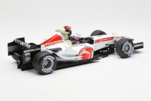 Honda RA106 Honda Racing Team R. Barrichello F1 Showcar 2006 Minichamps 1:18 08MF1-06B-CRB18 Метал — снимка 2 от 6