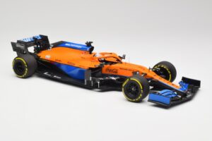 McLaren MCL35M #3 D. Ricciardo Bahrain GP 2021 Minichamps 1:18 530211803 Метал — снимка 4 от 7
