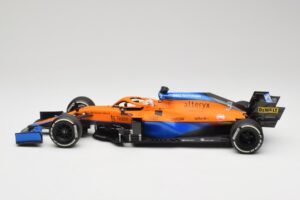McLaren MCL35M #3 D. Ricciardo Italian GP Winner 2021 Minichamps 1:18 530213303 Смола — снимка 3 от 7