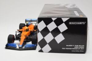 McLaren MCL35M #4 L. Norris Pole Position Russian GP 2021 Minichamps 1:18 530213404 Метал — снимка 6 от 7