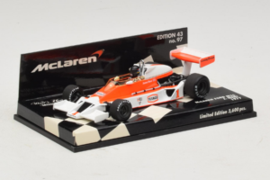 McLaren M26 Ford J. Hunt F1 1977 Minichamps 1:43 530774301 Метал — снимка 2 от 5