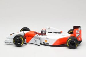 McLaren Ford MP4/8 #7 M. Andretti European GP 1993 Minichamps 1:18 530931827 Смола — снимка 3 от 7
