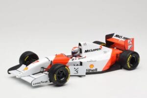McLaren Ford MP4/8 #7 M. Andretti European GP 1993 Minichamps 1:18 530931827 Смола