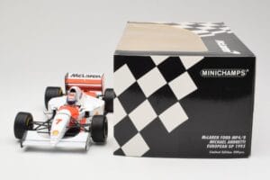McLaren Ford MP4/8 #7 M. Andretti European GP 1993 Minichamps 1:18 530931827 Смола — снимка 7 от 7