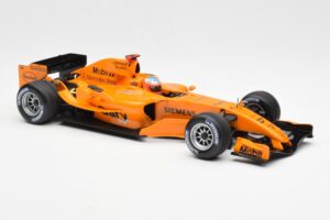 McLaren Mercedes MP4-20 G. Paffett F1 Test Car 2006 Minichamps 1:18 B66962342 Метал — снимка 4 от 6