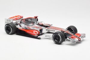 McLaren MP4-21 Mercedes #4 J-P. Montoya Showcar 2006 Minichamps 1:18 MONTOYA002 Метал — снимка 4 от 6