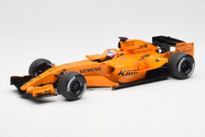 McLaren MP4-21 Mercedes #3 K. Raikkonen Interim Livery 2006 Minichamps 1:18 530061873 Метал
