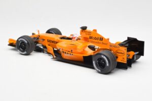 McLaren MP4-21 Mercedes #3 K. Raikkonen Interim Livery 2006 Minichamps 1:18 530061873 Метал — снимка 5 от 6