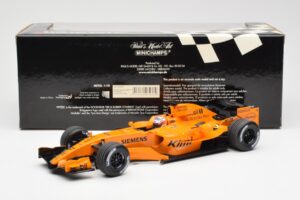 McLaren MP4-21 Mercedes #3 K. Raikkonen Interim Livery 2006 Minichamps 1:18 530061873 Метал — снимка 6 от 6