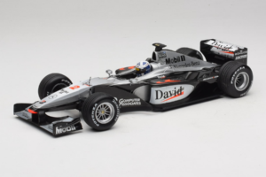 McLaren MP4-15 #2 D. Coulthard F1 2000 Minichamps 1:18 B66962118 Метал