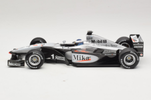 McLaren MP4-15 #1 M. Hakkinen F1 2000 Minichamps 1:18 B66962117 Метал — снимка 3 от 6