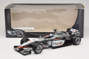 McLaren MP4-16 Mercedes #3 D. Coulthard F1 2001 Hot Wheels 1:18 50199 Метал — снимка 6 от 6