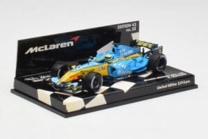 McLaren MP4-19B #5 D. Coulthard F1 2004 Minichamps 1:43 530044315 Метал — снимка 3 от 5