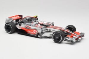 McLaren MP4-22 #2 L. Hamilton Canadian GP Winner 2007 Minichamps 1:18 530071822 Метал — снимка 4 от 6