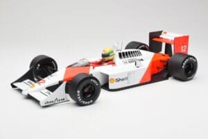 McLaren Honda MP4/4 Marlboro #12 A. Senna F1 World Champion 1988 Minichamps 1:12 540881212 Метал