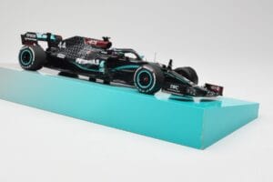 Mercedes AMG Petronas W11 #44 L. Hamilton Winner British GP 2020 Minichamps 1:18 113200444 Метал — снимка 4 от 7
