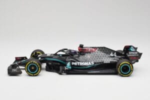 Mercedes AMG W11 Petronas #44 L. Hamilton Styrian GP Winner 2020 Minichamps 1:18 110200244 Смола — снимка 3 от 7