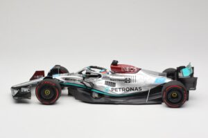 Mercedes AMG W13 E Performance Petronas #63 G. Russell Brazilian GP 1st Win 2022 Minichamps 1:18 110222163 Смола — снимка 3 от 7