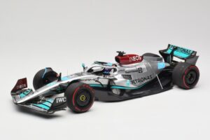 Mercedes AMG W13 E Performance Petronas #63 G. Russell Brazilian GP 1st Win 2022 Minichamps 1:18 110222163 Смола