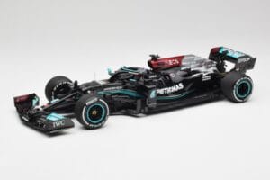 Mercedes AMG W12 #44 L. Hamilton Bahrain GP 2021 Minichamps 1:18 110210144 Метал