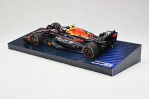 Red Bull Racing RB19 #11 S. Perez Winner Saudi Arabian GP 2023 Minichamps 1:18 113230111 Метал — снимка 5 от 6