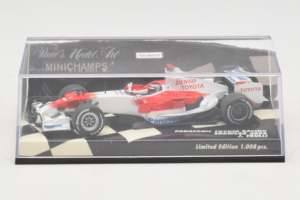 Toyota TF108 #9 J. Trulli Panasonic Toyota Racing Showcar F1 2008 Minichamps 1:43 400080081 Метал — снимка 4 от 5